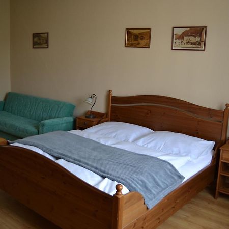 Apartman U Krale - 2 Jičín Dış mekan fotoğraf